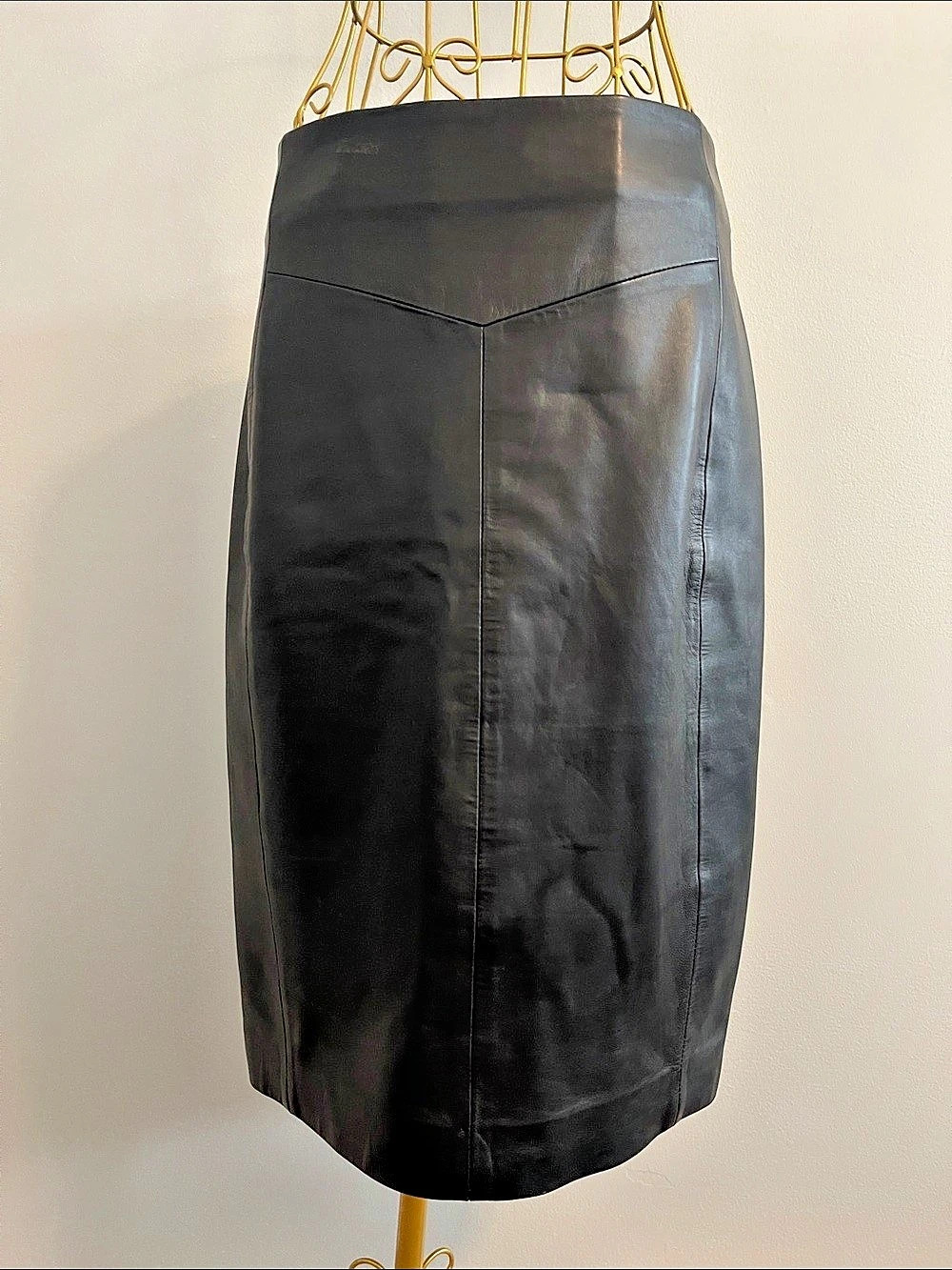 Reiss Black leather Pencil Skirt Size 4